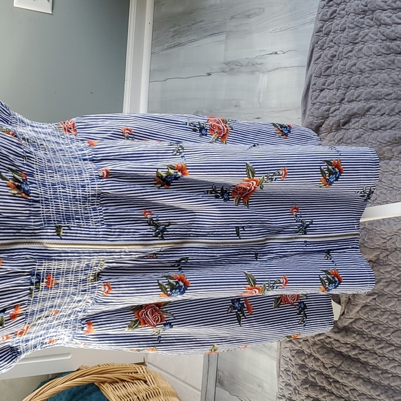 BEAUTIFUL J.GLEE DRESS - Picture 3 of 8